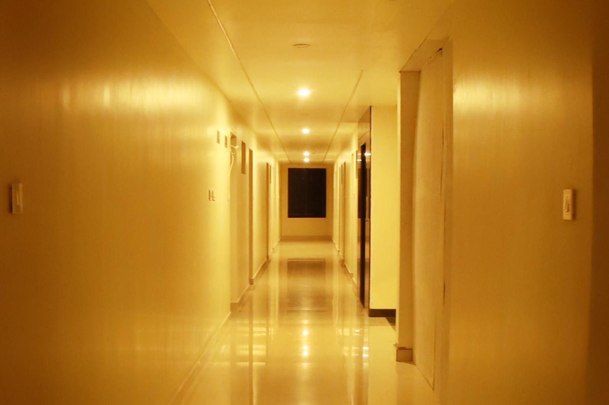 Hotel Sri Devi Kanyakumari Bagian luar foto