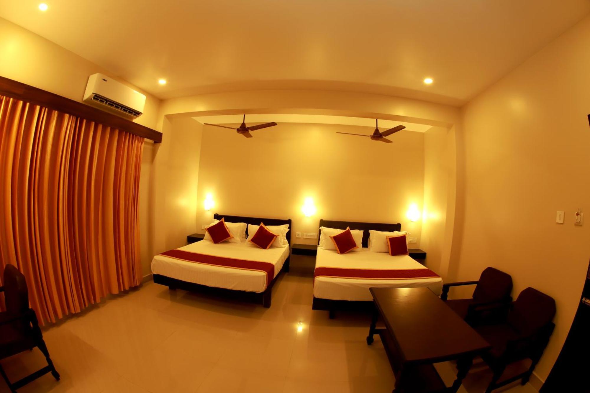 Hotel Sri Devi Kanyakumari Bagian luar foto